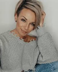 😍👉 https://instagram.com/julia.eberl