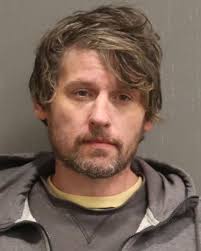 Kentucky fugitive found in front yard of Nashville home