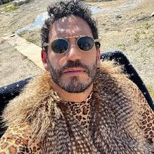 Christopher Rivas (@chris__rivas)