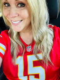 Kc chiefs cupcakes and cookie cakes