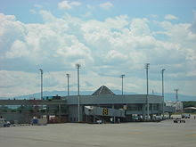 The prominent airlines offers its flights to and from this airport include aerogal, aerolínea de antioquia, american. Aeropuerto Internacional Alfonso Bonilla Aragon Wikipedia La Enciclopedia Libre