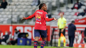Sports jersey football midfielder manchester united soccer ball. Why Renato Sanches Could Emulate Mo Salah At Liverpool Kick Daddy