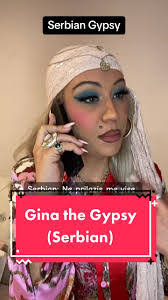 Gina Whalen's Instagram, Twitter & Facebook