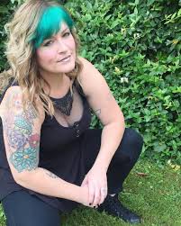 My hairstyle hairstyles with bangs pretty hairstyles wedding hairstyles layered hairstyles hairstyles men side fringe hairstyles corte y 70 devastatingly cool haircuts for thin hair. Green Bangs Blonde Hair Blonde Hair Blonde Bangs