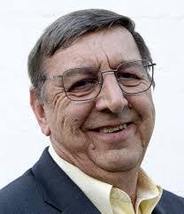 Patrick Bertsch's Instagram, Twitter & Facebook