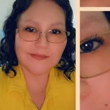 Sandy Leyva's Instagram, Twitter & Facebook