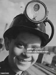 523 fotos e imágenes de alta resolución de Ernest Bevin