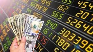 الدولار الأمريكي يرتفع بعد تصريحات ترامب عن التعريفات الجمركية 