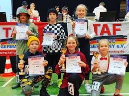 De loore has won 7 itf singles titles and 12 doubles titles. Tanzschule Beer Dance More Beitrage Facebook