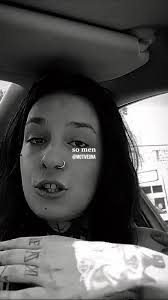 Kasey Hicks's Instagram, Twitter & Facebook