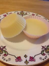 Barre De Lotion Pour Le Corps Recette Fafa Recipe Diy Body Care Homemade Cosmetics Diy Cosmetics