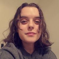 Ashleigh Cox's Instagram, Twitter & Facebook