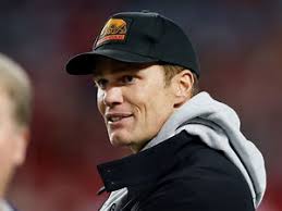 Falcons request OC interview with Buccaneers WRs coach Bryan McClendon