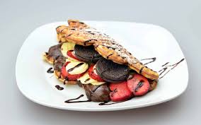 Waffel haus on the crescent quay is now open 9:30am every morning fo. Wonderwaffel Start