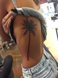 Palm Tree Tattoo Aliciaelizondo Sidetattoo Tattoo Palmtree Girlswithtattoos Palm Tattoos Tattoos Ink Tattoo