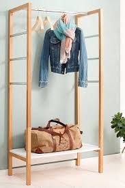 Mit wenigen mitteln und etwas kreativität lassen sich baumstämme verschönern. Garderobenstander Aus Baumstamm Selbst Bauen Garderobenstander Aus Baumstamm Selbst Bauen Die Besten Vielleicht Kann Auch Ein Bekannter Oder Befreundeter Waldbesitzer Weiterhelfen