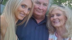 Mitzi Osborne's Instagram, Twitter & Facebook