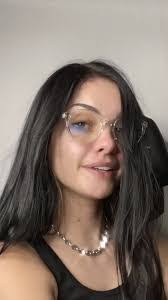 Lydia Pritchett's Instagram, Twitter & Facebook