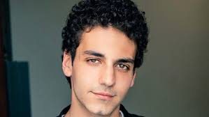 Detective Donovan “Mac” McAvoy