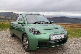 In addition, drivers of fuel cell electric cars are offered free fuel by automakers for three years, to bridge the time it takes the market to become more competitive with other fuel options. Uk S Sole Hydrogen Car Maker Bets On Green Revolution