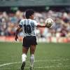 Este 22 de junio de 2019 se cumplen 33 años de uno de los goles más famosos y polémicos en la historia del futbol, aquél que diego armando maradona le anotó a inglaterra con la mano en los. Https Encrypted Tbn0 Gstatic Com Images Q Tbn And9gct4khrll Fsxyamuupdeodochc7frt8i63dxb Oa34u5w6ek72 Usqp Cau