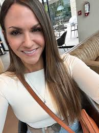 If you're looking for a lash artist, we are accepting new clients this  month at Elleganté Lash Co in Canonsburg! Lashes Redefined for everyday  elegance ✨ Every service includes a thorough consultation