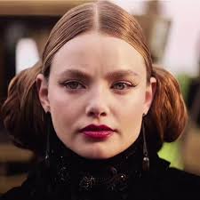 The Buccaneers Lizzie and James