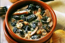 Recette Cassolette D Escargots Au Chablis Escargot Recette Recettes De Cuisine Cassolette Escargots Recette Cassolette