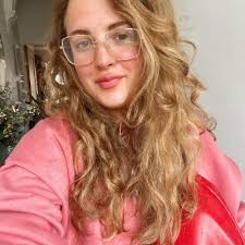 Emma Colbert (she/her) (@_emma_colbert_)