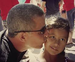 Teen's family shines a light