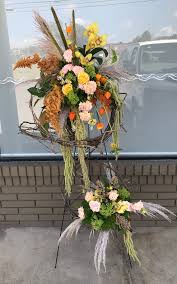 Our staff aim to make every experience an unforgettable and positive one. Modern Sympathy Nashville Florist The White Orchid Local Flower Delivery Nashville Tennessee 37205