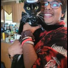 Who wants to play Fortnite blitz with me?