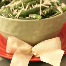 With recipes like cacio e pepe & veal scallopini, to wine pairing & decor tips, this dinner party guide will transport your guests to rome, italy. Easy Italian Dinner Party Menu Ideas Featuring Michael Angelo S