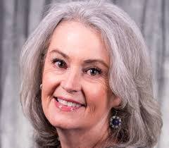 Stacy Arriola's Instagram, Twitter & Facebook