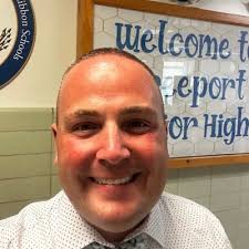 Dr. Chaz Shipman (@FHSDrShip)