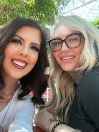 Happy ONE DAY EARLY Birthday to my other half of my heart, Brooke Robinson.  I'm beating EVERYONE and being the first!!! You've been a blessing to my  life. You're my rock during