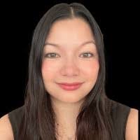 Neyra Valenzuela's Instagram, Twitter & Facebook