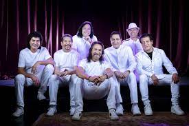 The legendary mexican grupera band is bringing its highly anticipated reunion tour to ringcentral coliseum in oakland. Mexican Stars Los Bukis Return For The Summer S Hottest Tour Los Angeles Times