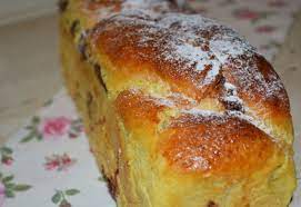 Lasam sa se raceasca si apoi putem servi. Cozonac De La Bunica Cozonac Moldovenesc Pufos Farfuridi Mancare Cu Suflet By Raluca MoisÄ