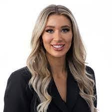 Megan Kolar's Instagram, Twitter & Facebook