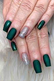 Please don't spam an pin not more than 10 pins a day. Matte Dark Green Acrylic Nails Matte