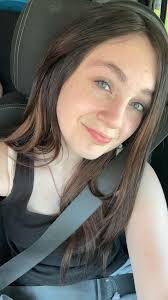 can someone clean up my slight unibrow lol and what apps can i use off my  phone to do it myself? thanks!