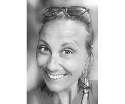 Amanda Fincher's Instagram, Twitter & Facebook