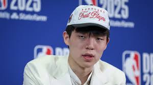 Blazers' Yang Hansen gamble will alter the entire roster