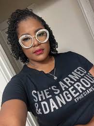 I know I am a little late but I want to take the time out to wish this  Beautiful women of God a Happy Birthday 🎉🎊🎉 I thank God for being able