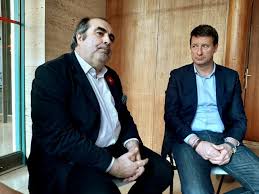 Jadot a beau défendre « une france 100 % renouvelable », « une agriculture paysanne » ou encore « une alimentation saine et conviviale », il lui. Municipales 2020 Yannick Jadot A Rouen Pour Que Jean Michel Beregovoy Soit Maire 76actu