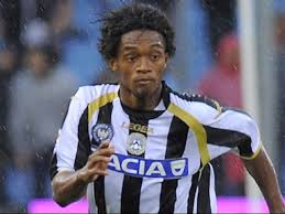 El volante de colombia quedó amonestado; Official Fiorentina Complete Signing Of Juan Guillermo Cuadrado From Udinese Goal Com