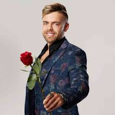 Die show ▶ die bachelorette (rtl) streamen & weitere highlights aus dem genre reality im online stream bei tvnow anschauen. Bachelorette 2019 Andreas Ongemach Ist Bald Bei Rtl Zu Sehen