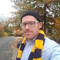 Strong Towns: A Bottom-Up Revolution to Rebuild American Prosperity by  Charles L. Marohn Jr.