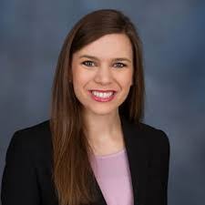 Kira Newman's Instagram, Twitter & Facebook